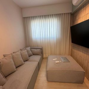 Cortina gaze de linho c/blackout 70% no modelo wave p/trilho 3,00m de largura.